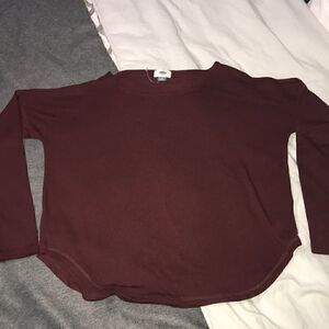 𝅺3 for 25$ long sleeve burgundy shirt sz medium